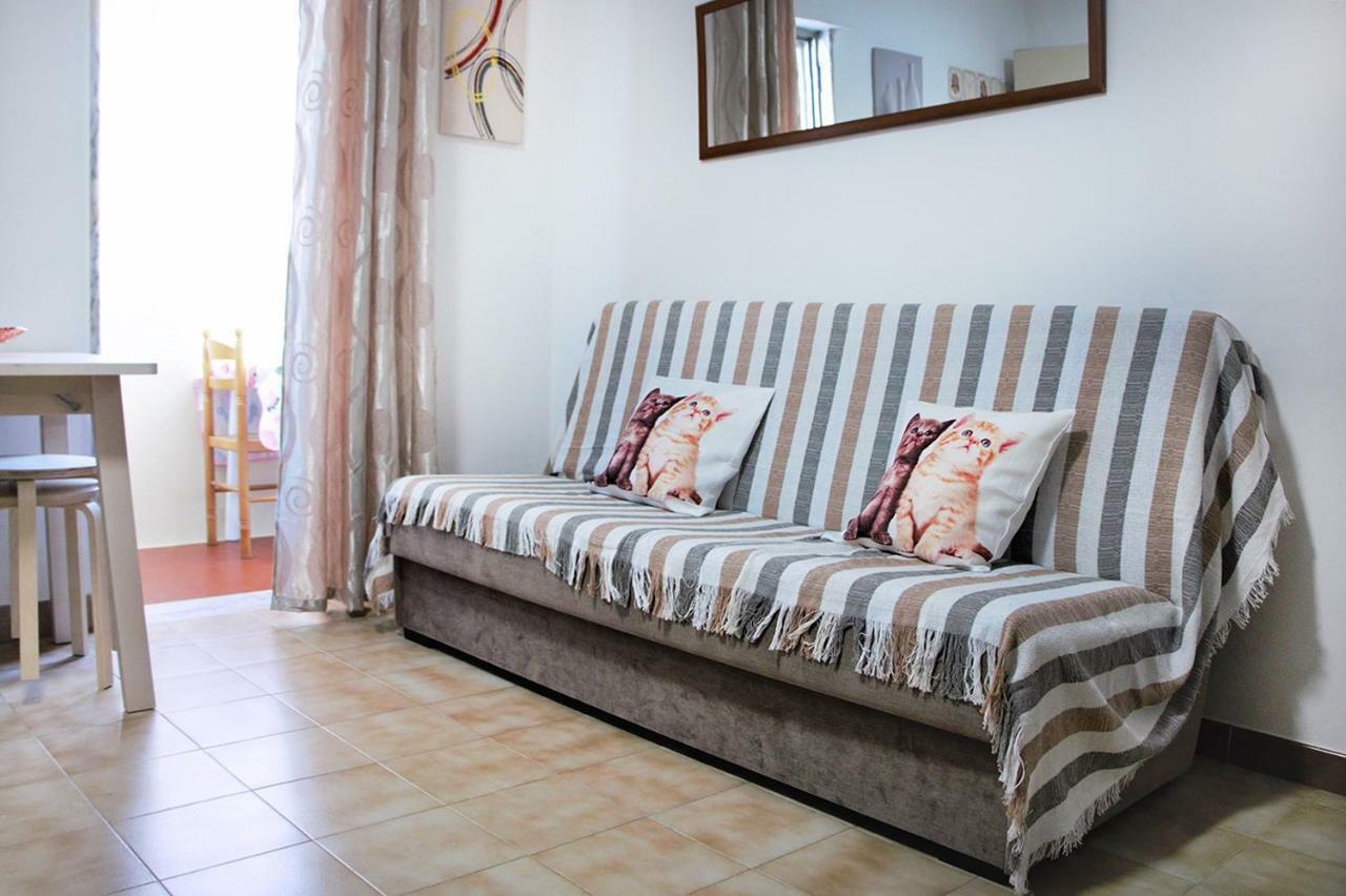 Apartamento T1, 50 Metros Da Praia Quarteira Exterior photo